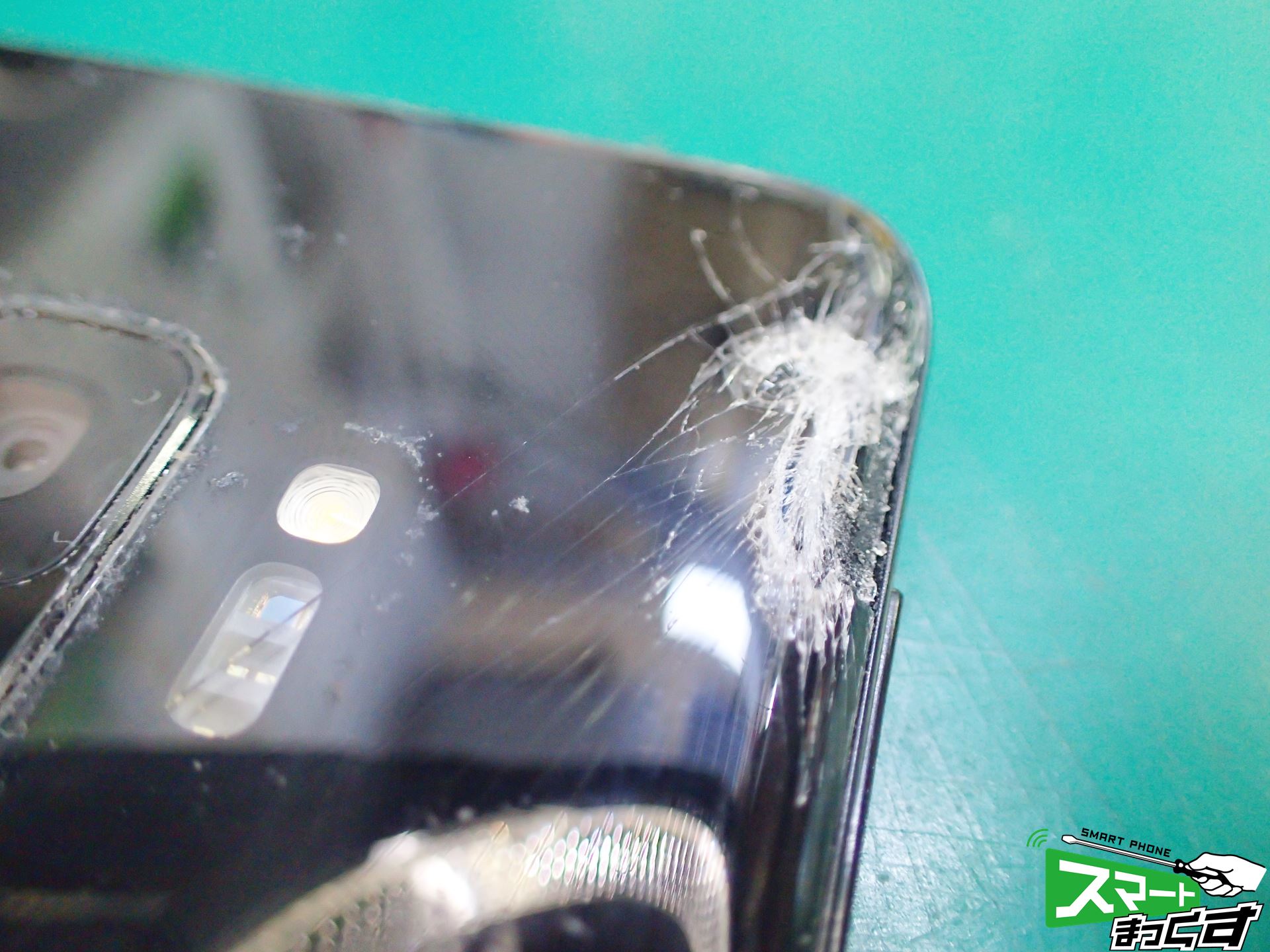 Galaxy S9(SC-02K,SCV38) 背面割れ