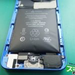 iPod touch 画面浮き バッテリー膨張修理4
