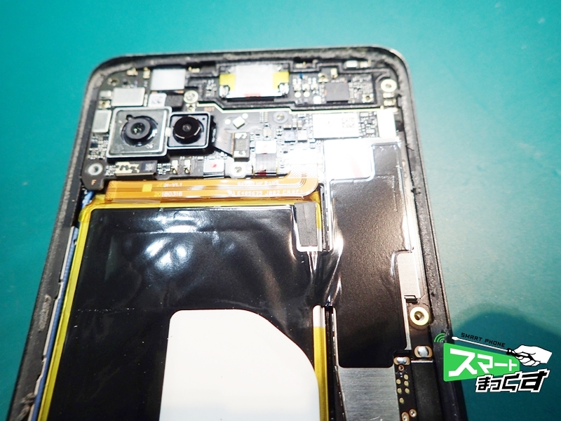 ROG Phone ZS600KL 基板上部