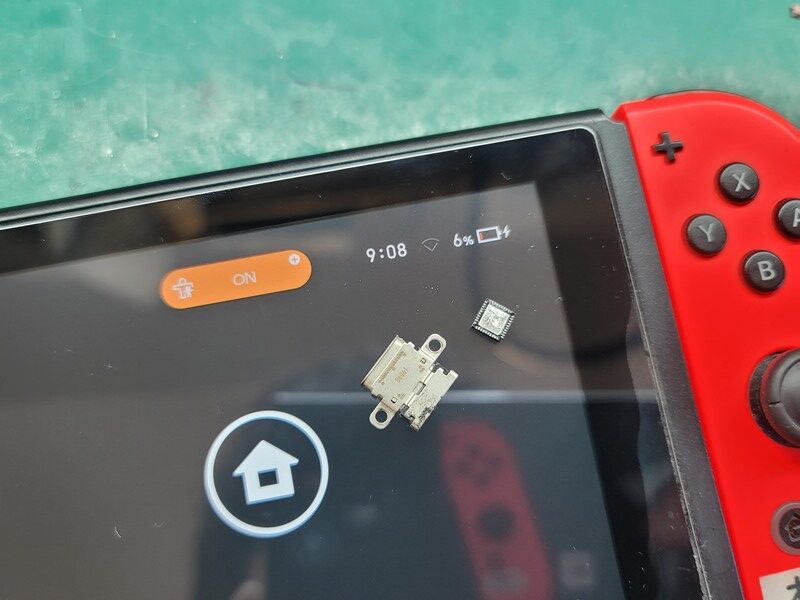 Nintendow Switch 充電不良の修理完了！