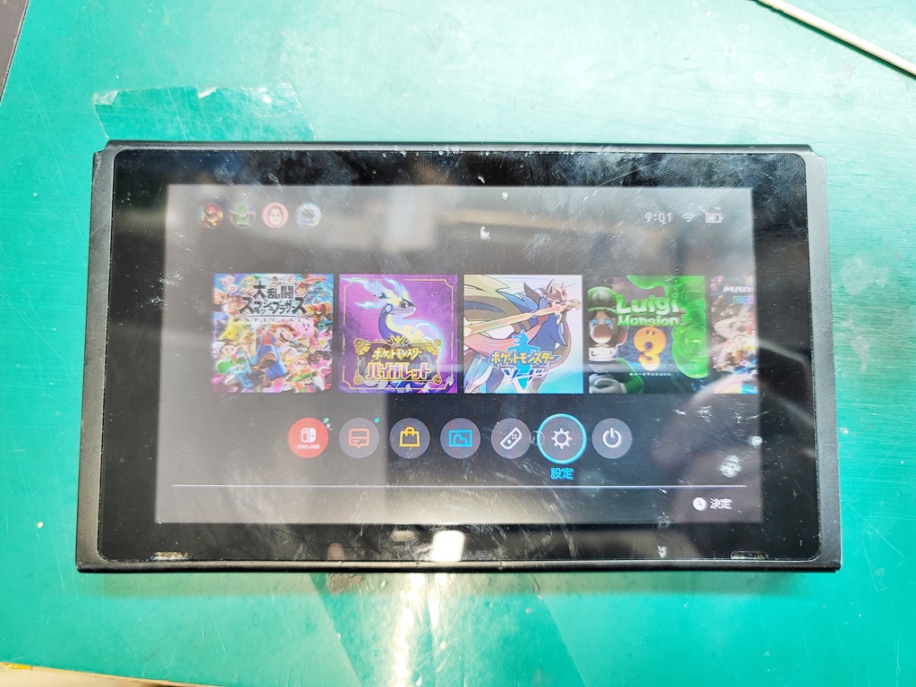 Switchが突然青い画面に..【データそのまま！ブルースクリーン修理