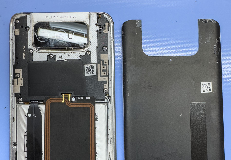 突然電源が入らなくなってしまったZenfone 7の基板復旧修理 - 東京 
