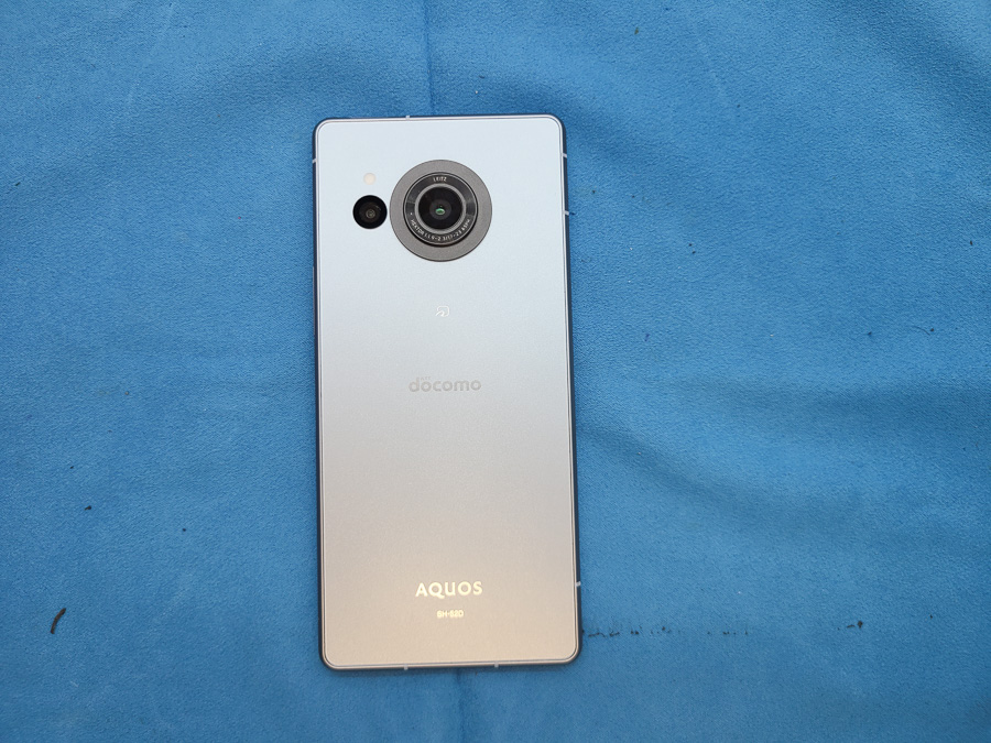 AQUOS R8 電源ボタンが反応しない(しづらい)症状の修理【即日対応】