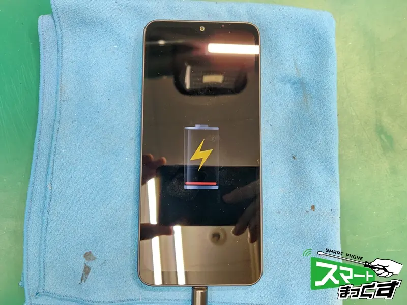 SHARP　AQUOS　Wish4　バッテリー交換修理　滋賀