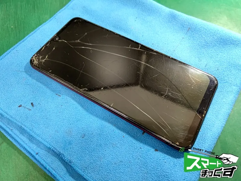 Galaxy A30 修理前の状態