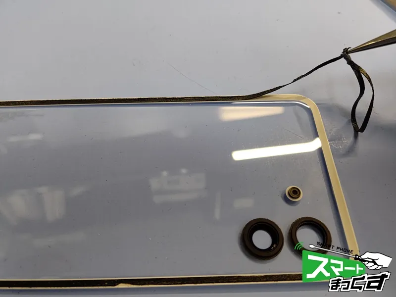Nothing Phone(2) リアパネル両面テープ除去
