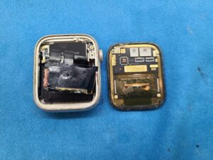 Apple Watch Series 7 画面割れ修理！データそのまま即日復旧【大阪 