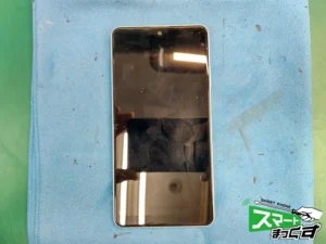 Xperia　ACEⅡ　修理前の状態