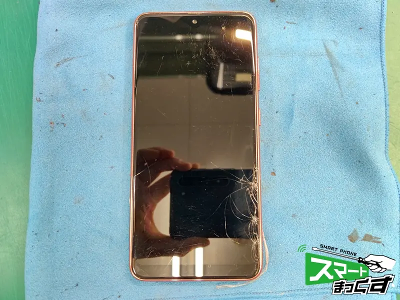 Galaxy　A21　修理前の状態