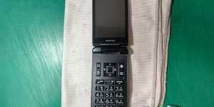 京セラ DIGNOケータイ3 (902KC) 基板組替修理