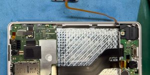 AQUOS sense8 電源ボタンが反応しない症状の修理【即日対応】-大阪--3