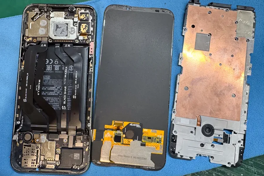 BlackShark2 使用中に電源が落ちて起動しなくなった【基板復旧修理】-7