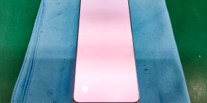 Galaxy S20＋ 表示が真っ白になってしまった【画面交換修理】-9