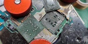 Galaxy S23 Ultra 勝手に再起動後、電源が入らなくなった【基板復旧修理】-5