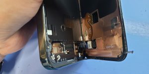 Google Pixel 9 Pro ガラス割れ画面交換修理【即日対応】-10