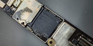 Google Pixel５ 起動不良（基板修理）-3