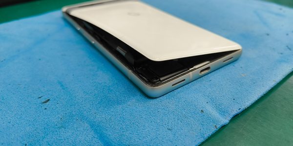 バッテリー交換済 Google pixel7a 128GB SIMフリー Google Pixel7a バッテリー交換修理 -滋賀- 東京・大阪・滋賀の
