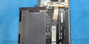 Redmi Note 9S 再起動を繰り返す症状の修理【バッテリー交換】-09