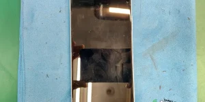 Xperia　ACEⅡ　修理前の状態