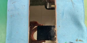 Galaxy　A21　修理前の状態