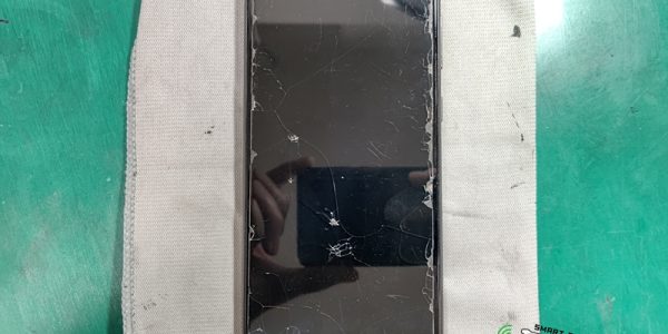 Samsung　Galaxy　A52　5G　水没復旧修理　滋賀