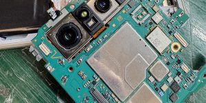 Xperia 1 Ⅱ 突然電源が入らなくなった【基板復旧修理】-7