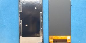 Xperia 10Ⅵ 液晶が割れて画面が映らない【画面交換修理】- 即日対応-10