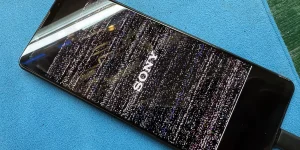 Xperia 5 Ⅳ 画面にノイズが表示され起動しない【基板復旧修理】-8