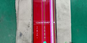 Xperia 5Ⅱ カラフルな線が入っている