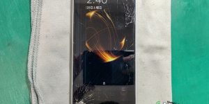 Xperia Ace Ⅲ 破損状況