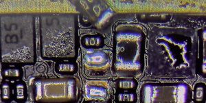 iPhone SE3 起動不良修理（電源回路ショート）-2