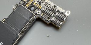 iPhone13-起動しない修理6